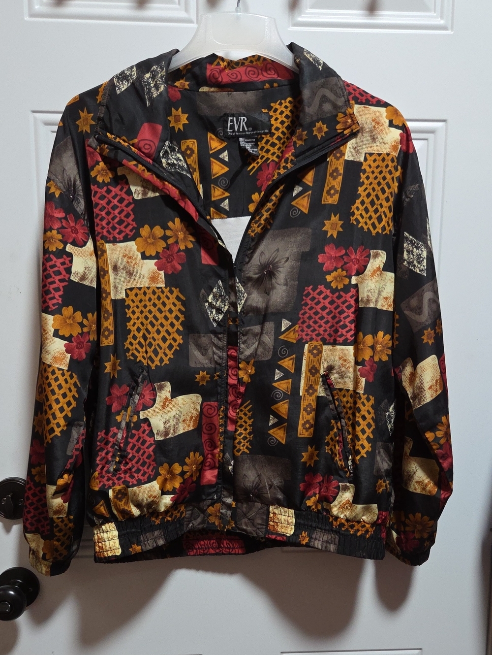 Evr Women's Black Patterned Lightweight Jacket - Red & Gold Accents Vintage M